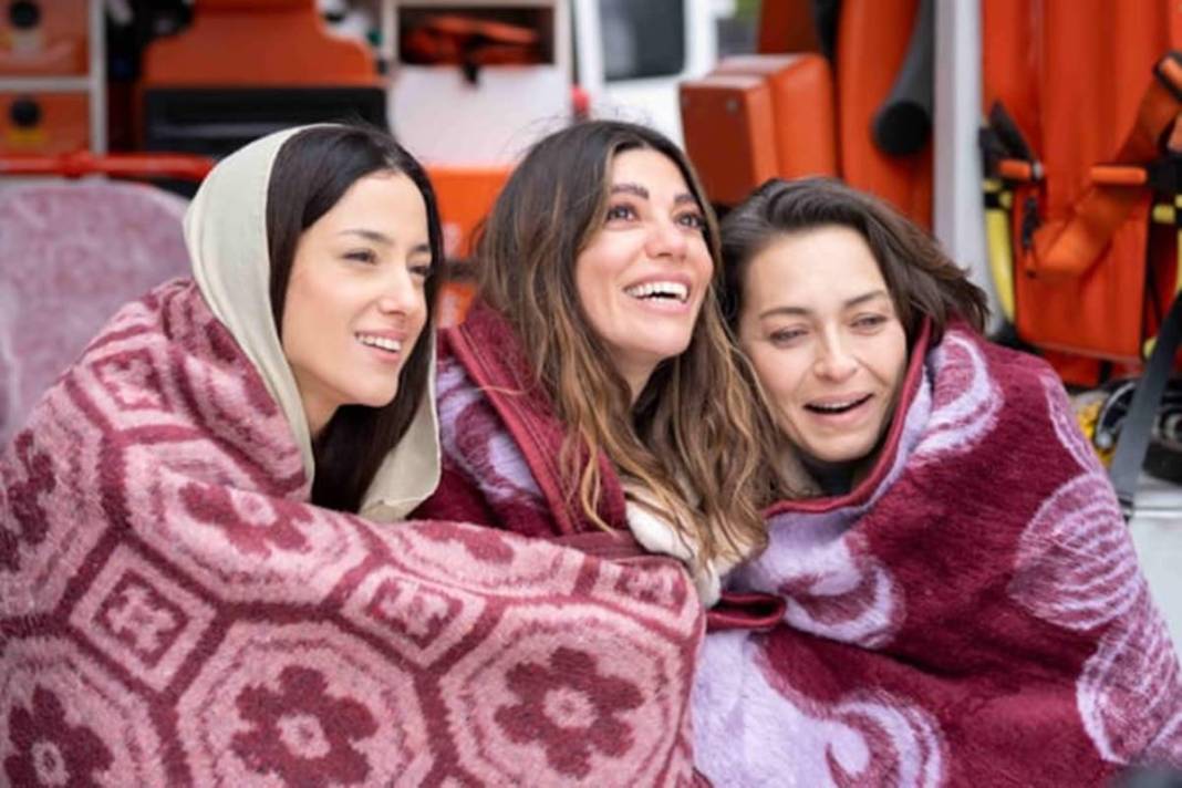 Diziseverlere sevindiren haber: 17 dizi yoluna devam ediyor! Yeni bölümleri ekranları kasıp kavuracak 9